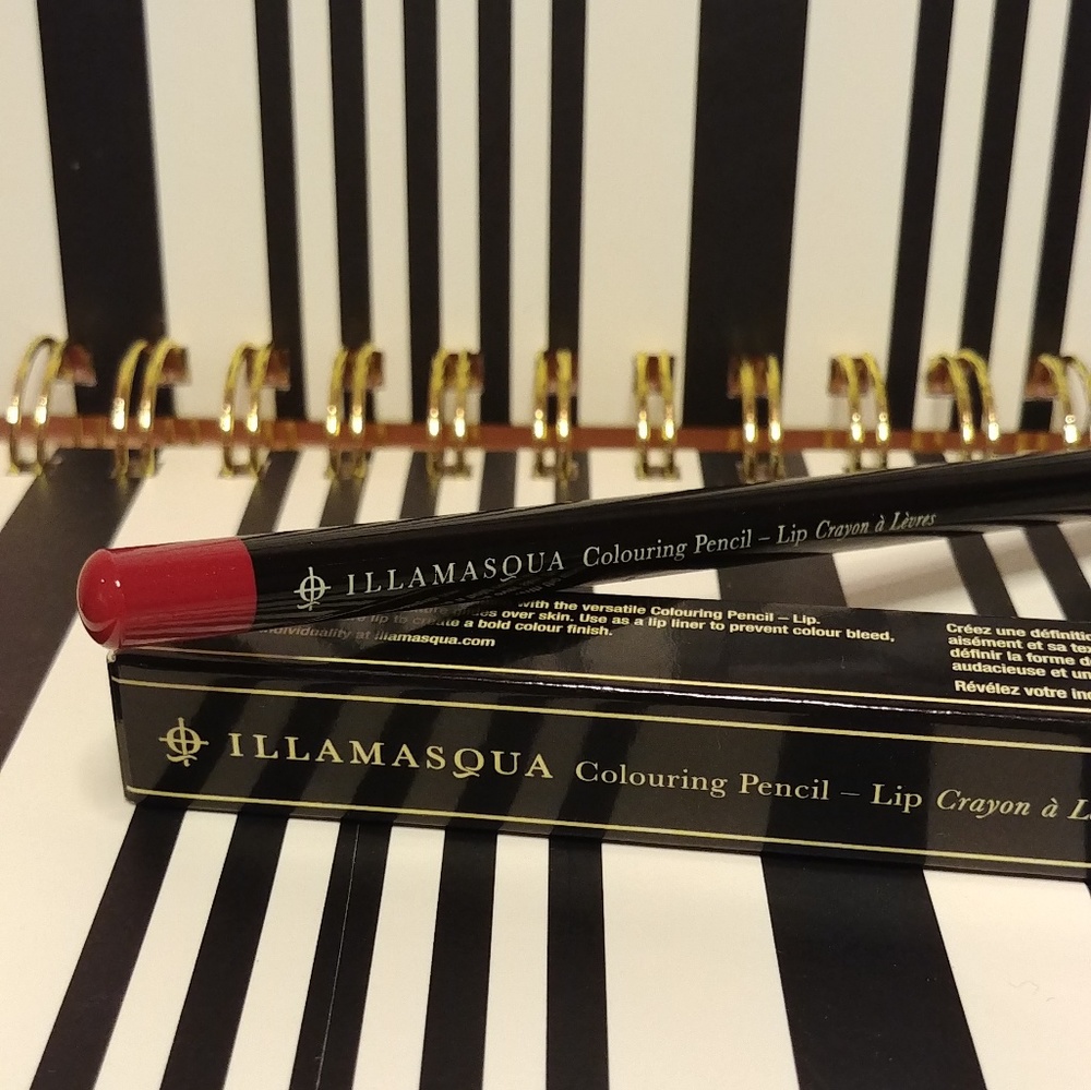 Illamasqua lip crayon